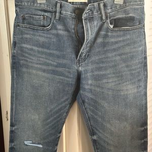 Gap - Men’s - slim fit jeans